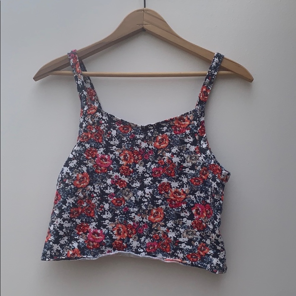 Cropped tank top